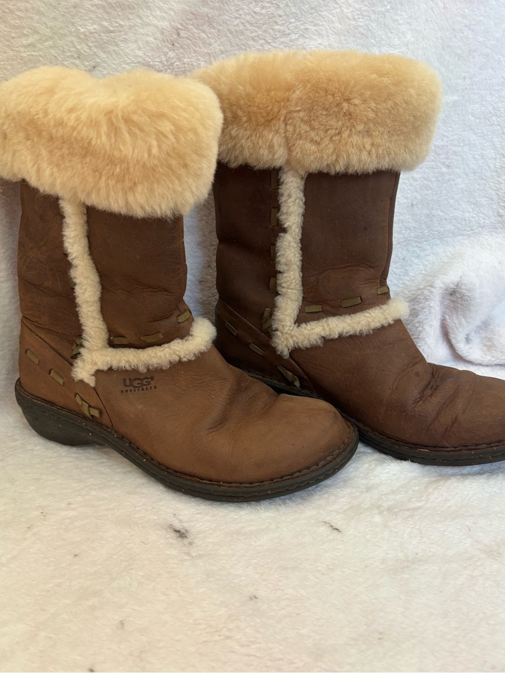 UGG Brown Leather Shearling-Trim Mid-Calf Winter Boots